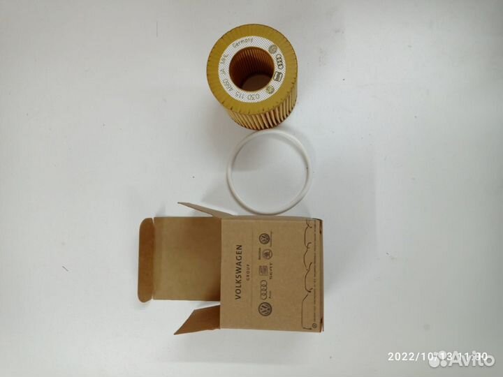 Фильтр масляный VAG 03D198819C