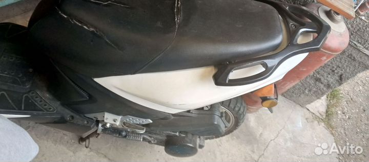 Скутер Лифан