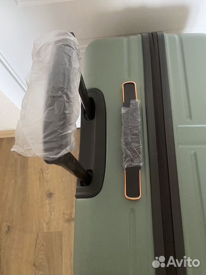 Чемодан на колесах бу большой