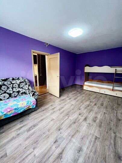 2-к. квартира, 52 м², 3/5 эт.