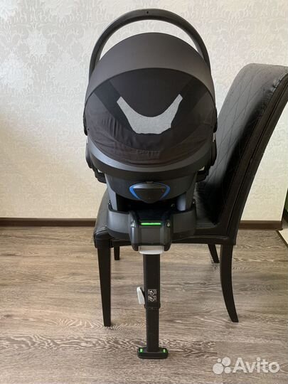Автолюлька Stokke + база isofix