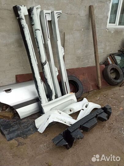 Пластик усилитель заднего бампера