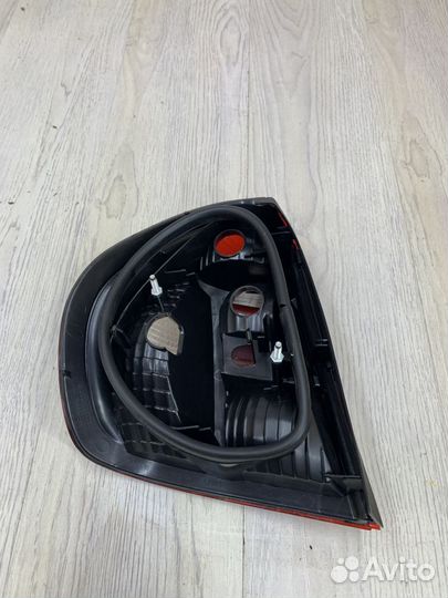 Фонарь задний Renault symbol Прав