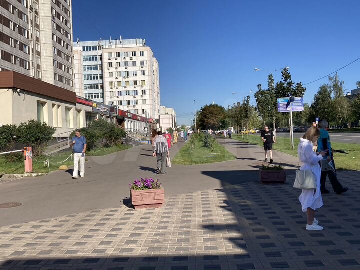 Торговая площадь у метро Жулебино