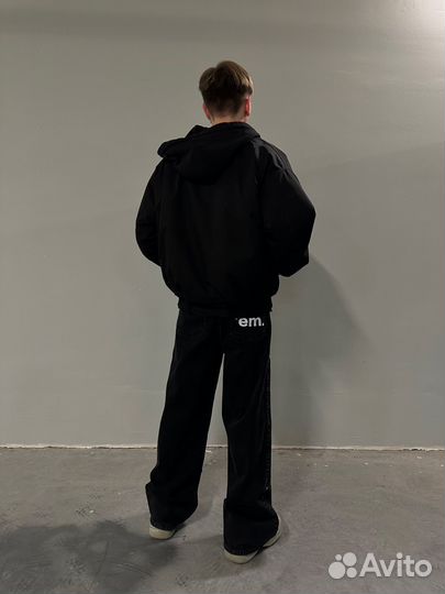 Baggy джинсы em