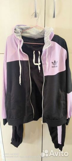 Спортивный костюм женская