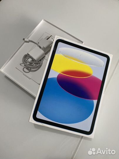 Планшет Apple iPad 10,9