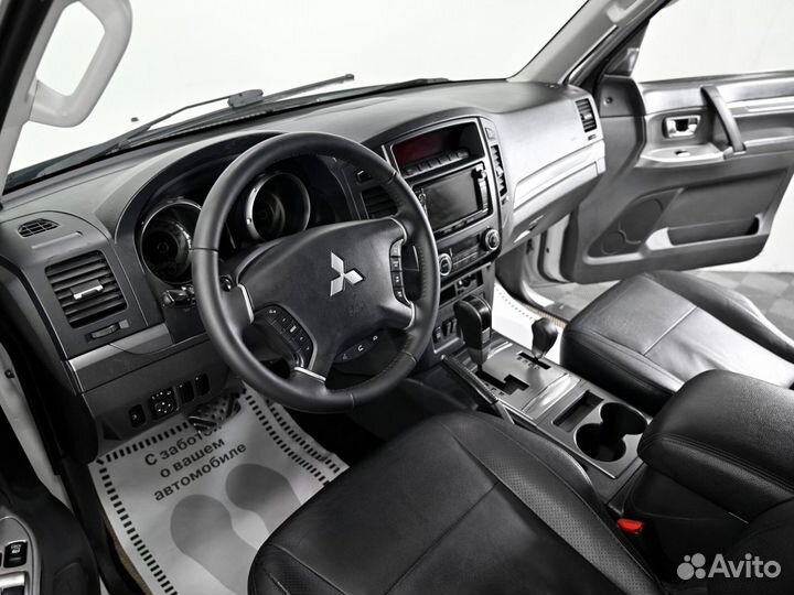 Mitsubishi Pajero 3.0 AT, 2014, 83 400 км