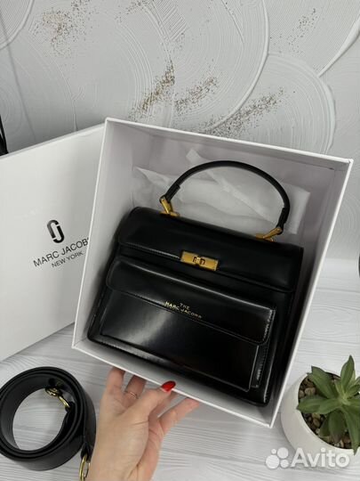 Сумка Marc Jacobs лаковая