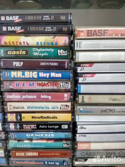 Аудиокассеты с записью всякие