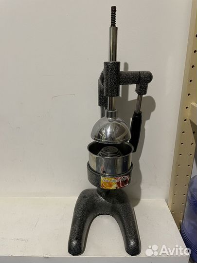 Соковыжималка для цитрусовых