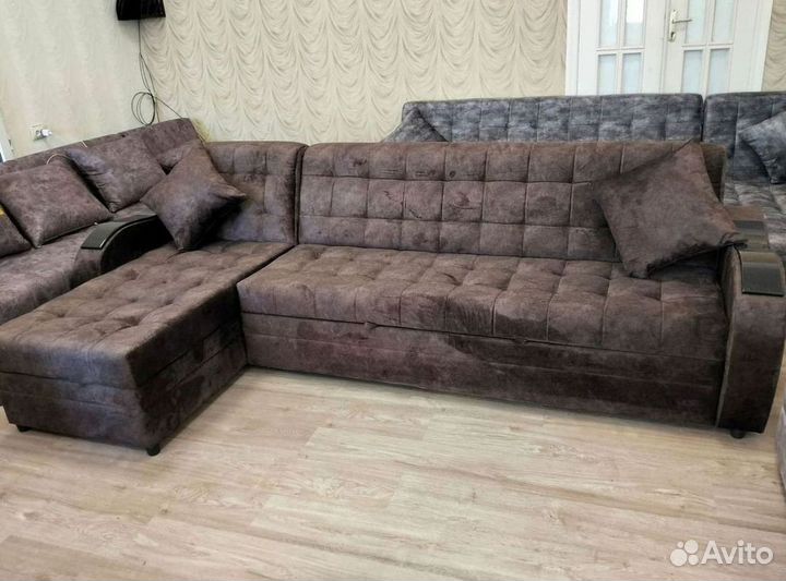 Диван угловой раскладной в наличии