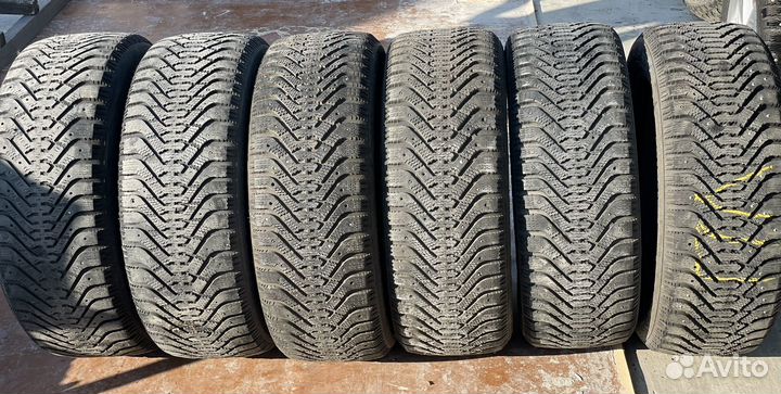 Goodyear UltraGrip 500 225/60 R17