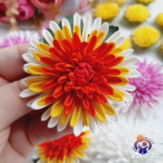 Хризантемы на резиночках