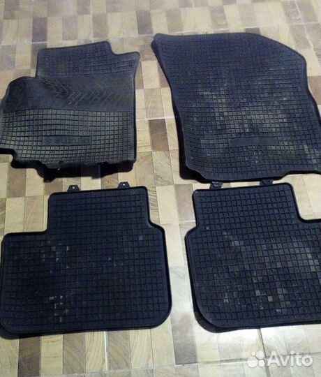 Коврики Suzuki SX 4 2007-2013