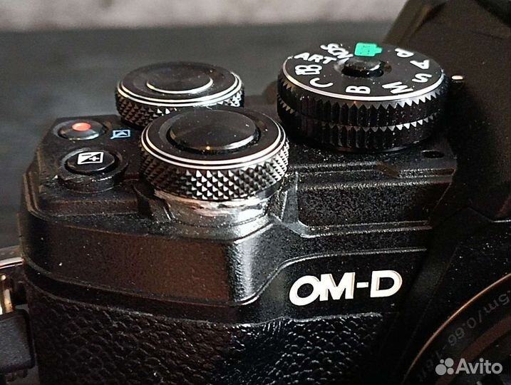 Olympus om d e m5 mark iii