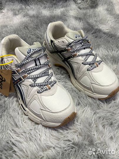 Кроссовки Asics