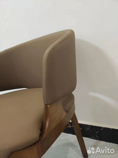 Стулья новые