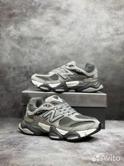Женские кроссовки New Balance 9060