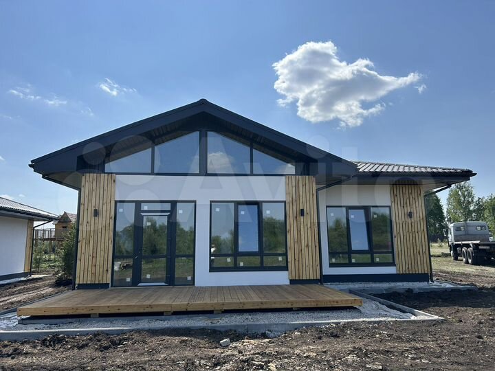 Дом 124 м² на участке 7,5 сот.