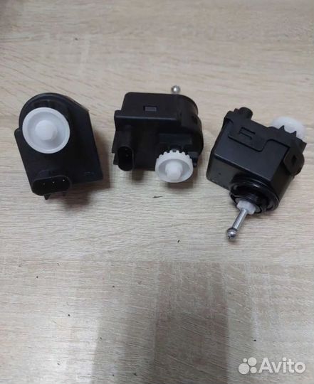 Электрокорректор фары Nexia N150