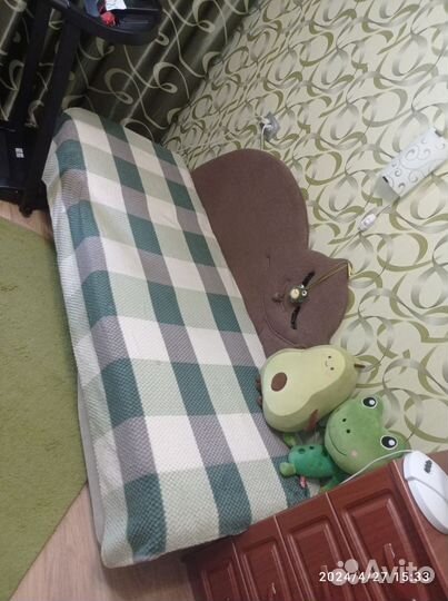 Диван прямой раскладной бу