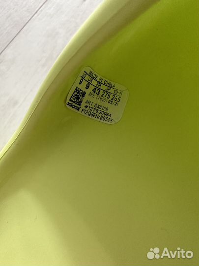 Тапки adidas Yeezy slide