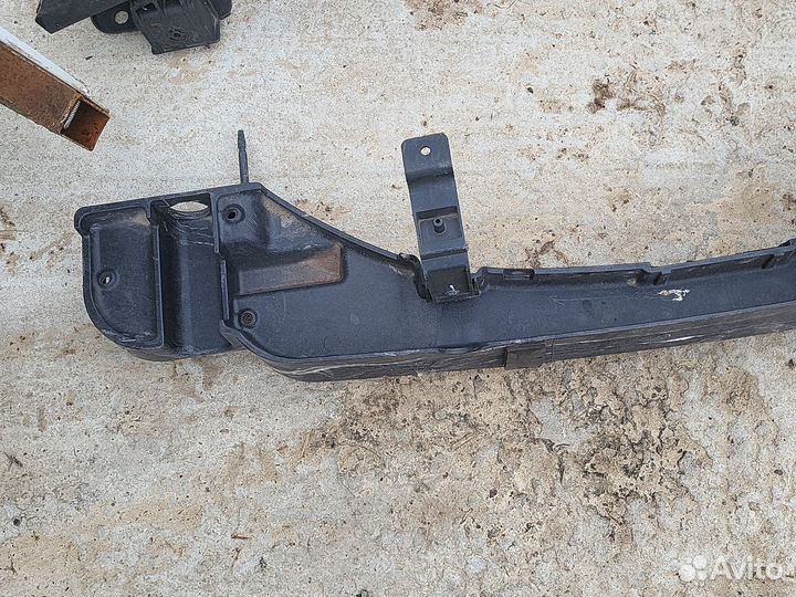 Kia soul 2- усилитель заднего бампера
