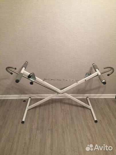 Стол окрасочный Х-образный с держателями