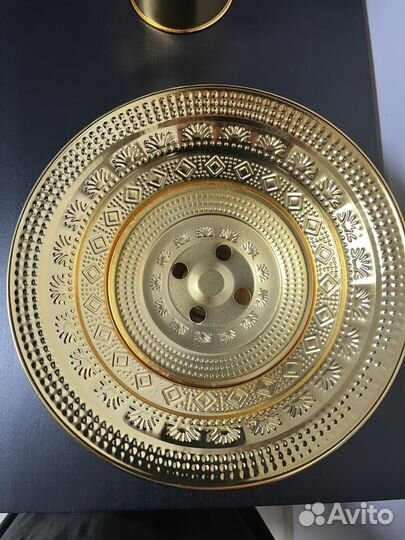 Новый кувшин золото