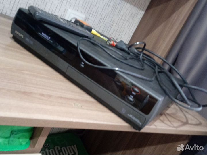 Видеомагнитофон