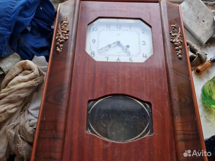 Часы янтарь с боем СССР в дереве