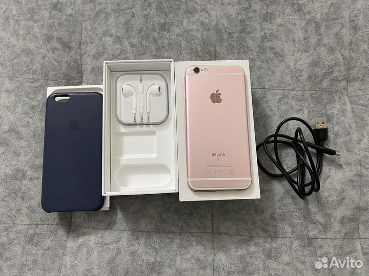 iPhone 6S, 64 ГБ