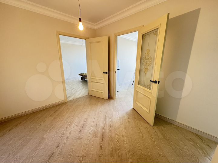 2-к. квартира, 87 м², 17/17 эт.