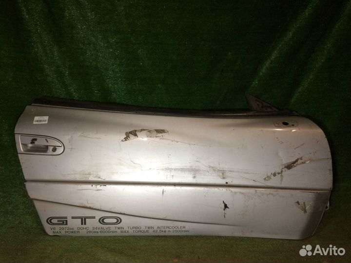 Дверь правая Mitsubishi GTO Z16A Серебро вмятины