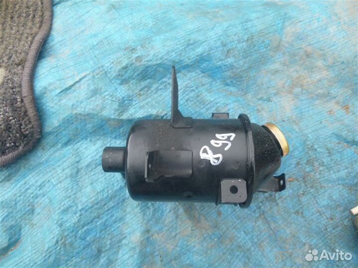 Бачок гур Mitsubishi Galant EC5A 6A13 1998