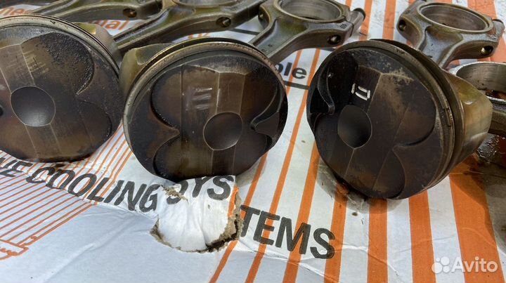 Поршень BMW N52 E90 E60 F10 E83