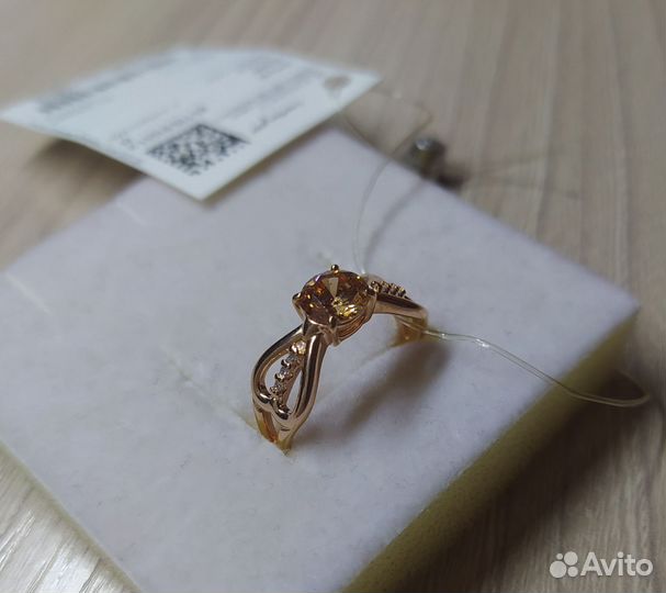 Серебряное кольцо новое