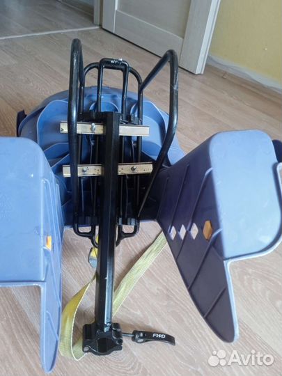 Детское велокресло на багажнике