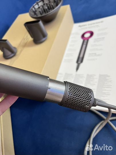 Dyson фен hd01
