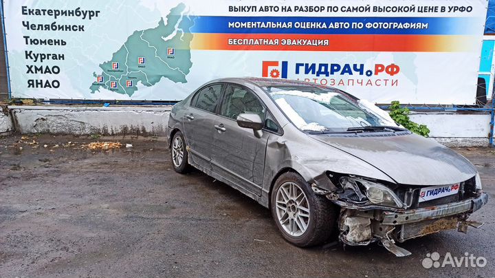 Дверь задняя левая Honda Civic 4D 8. Сколы.Коррози