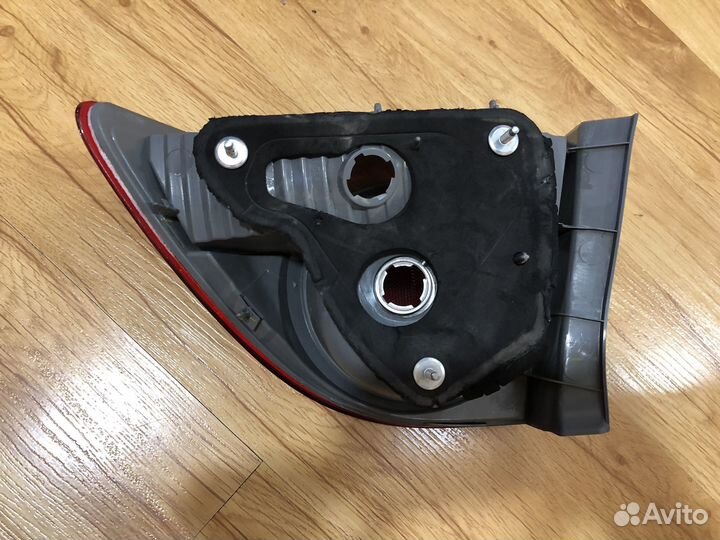 Фонарь задний левый Honda Civic 4D седан