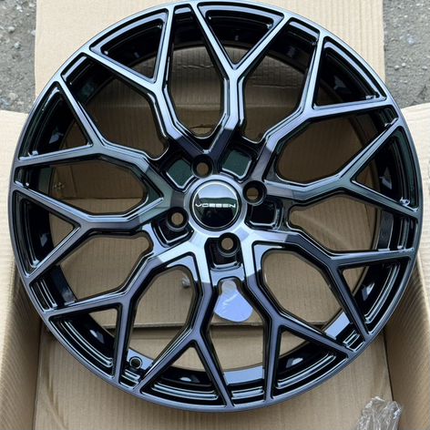 Литые диски Sakura Wheels 181 7×R18 4×100