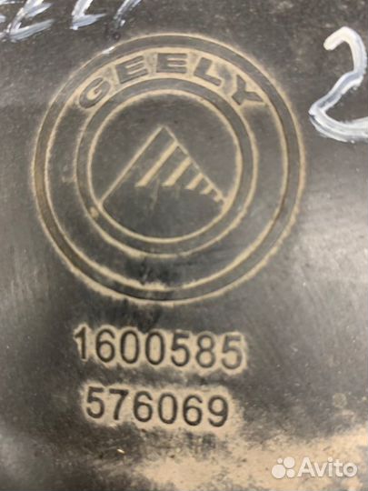 Корпус воздушного фильтра Geely Mk седан 1.5 16V