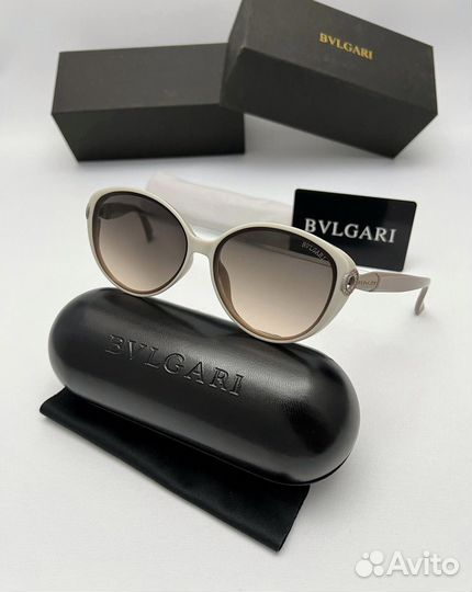 Солнцезащитные очки Bvlgari