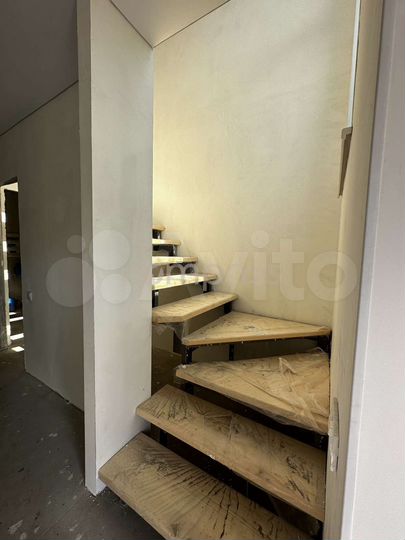 Дом 105,2 м² на участке 5,2 сот.