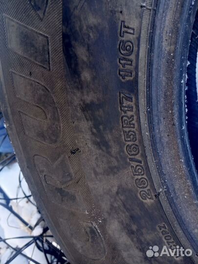 Bridgestone Blizzak DM-V1 265/65 R17