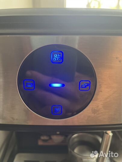 Кофеварка рожковая brayer br1105