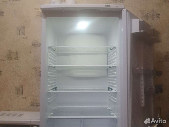 Холодильник атлант двухкамерный