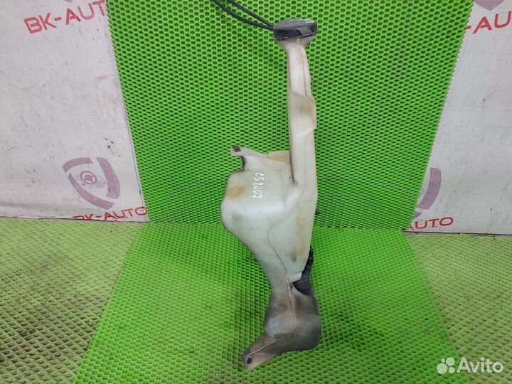 Бачок стеклоомывателя Chevrolet Suburban GMT800